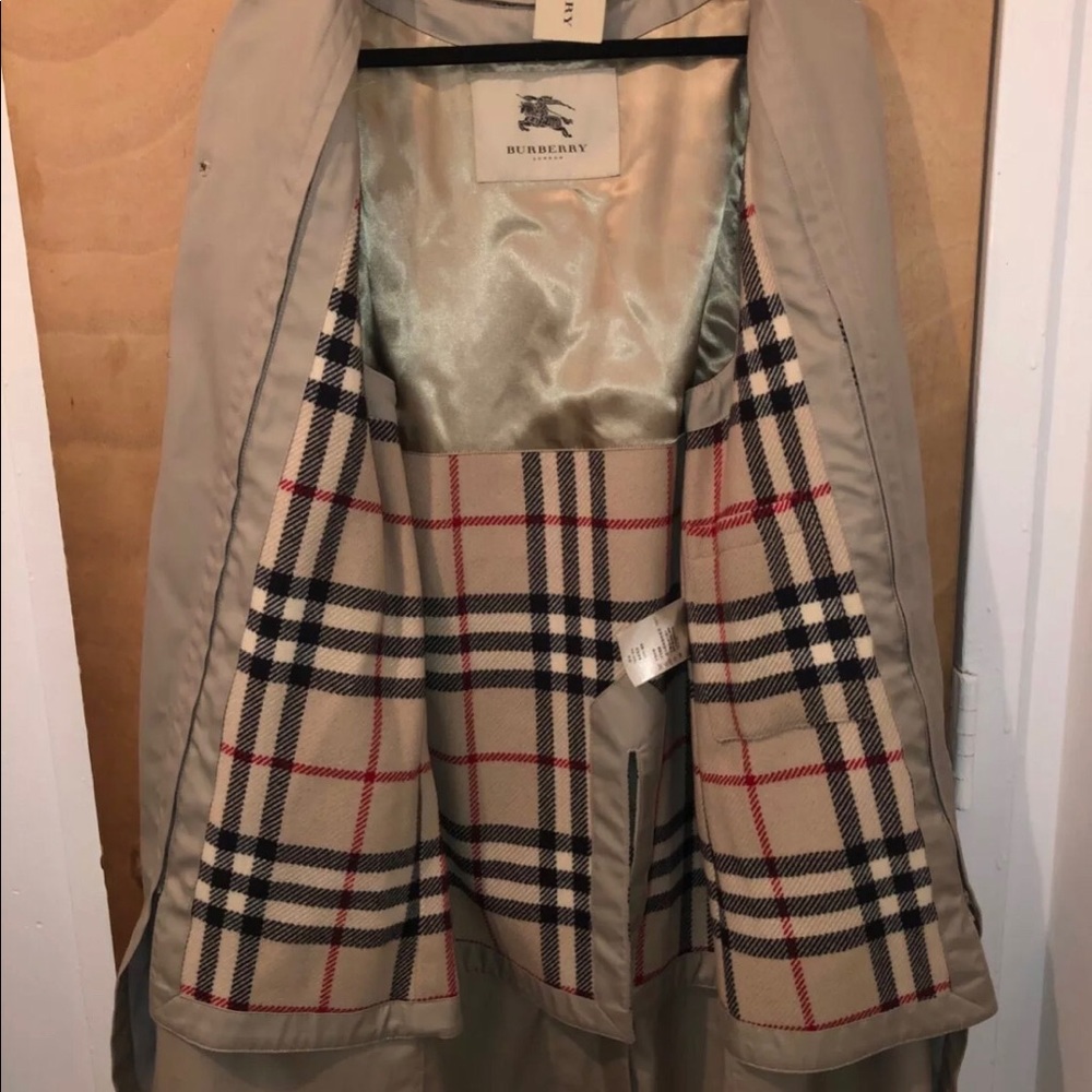Brand new with tags Burberry pimlico car trench - Picture 5 of 8